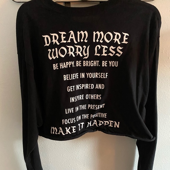 Long Sleeve Crop Top - Picture 2 of 2